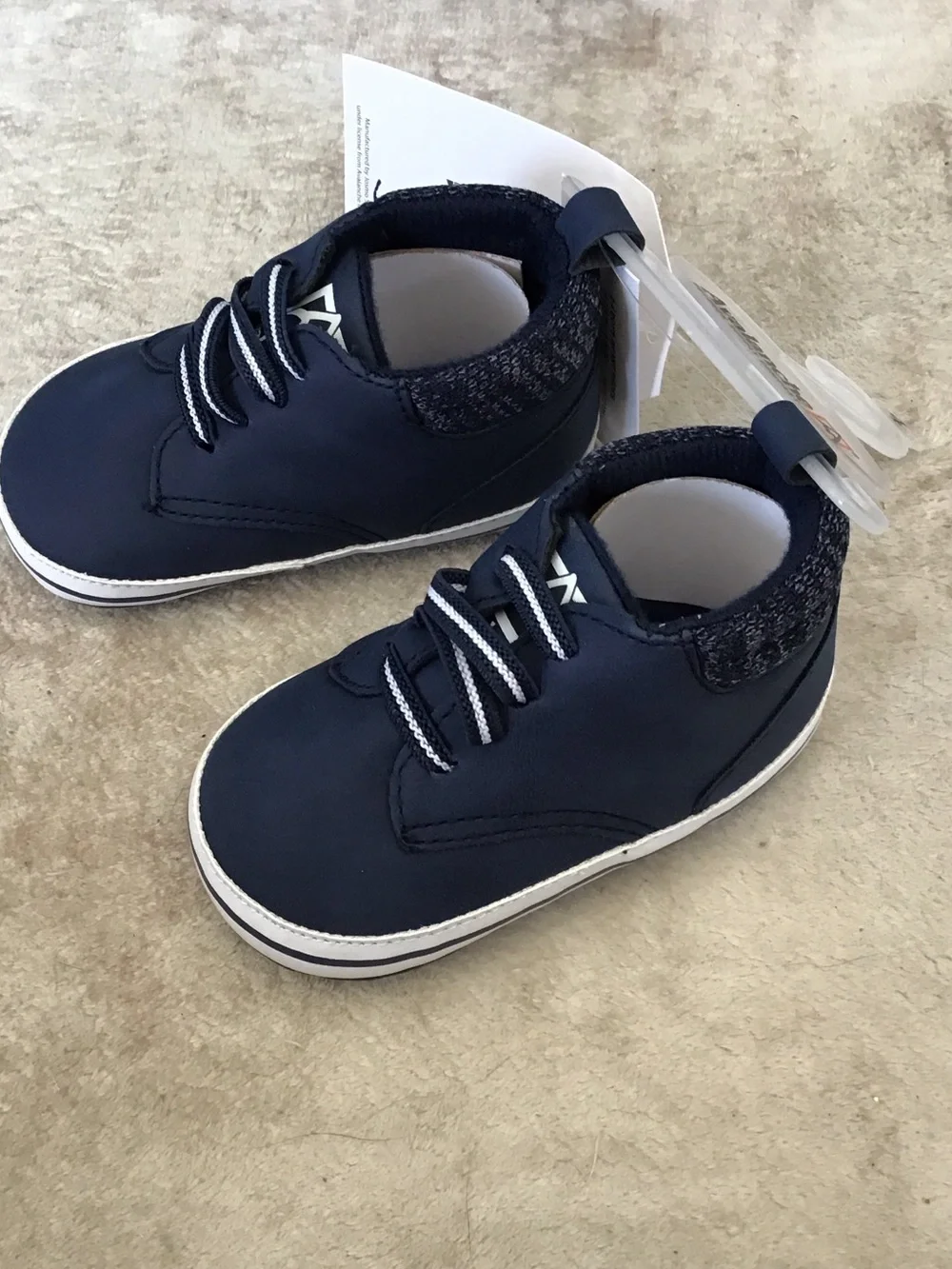 Avalanche Navy and White Kids Sneakers
